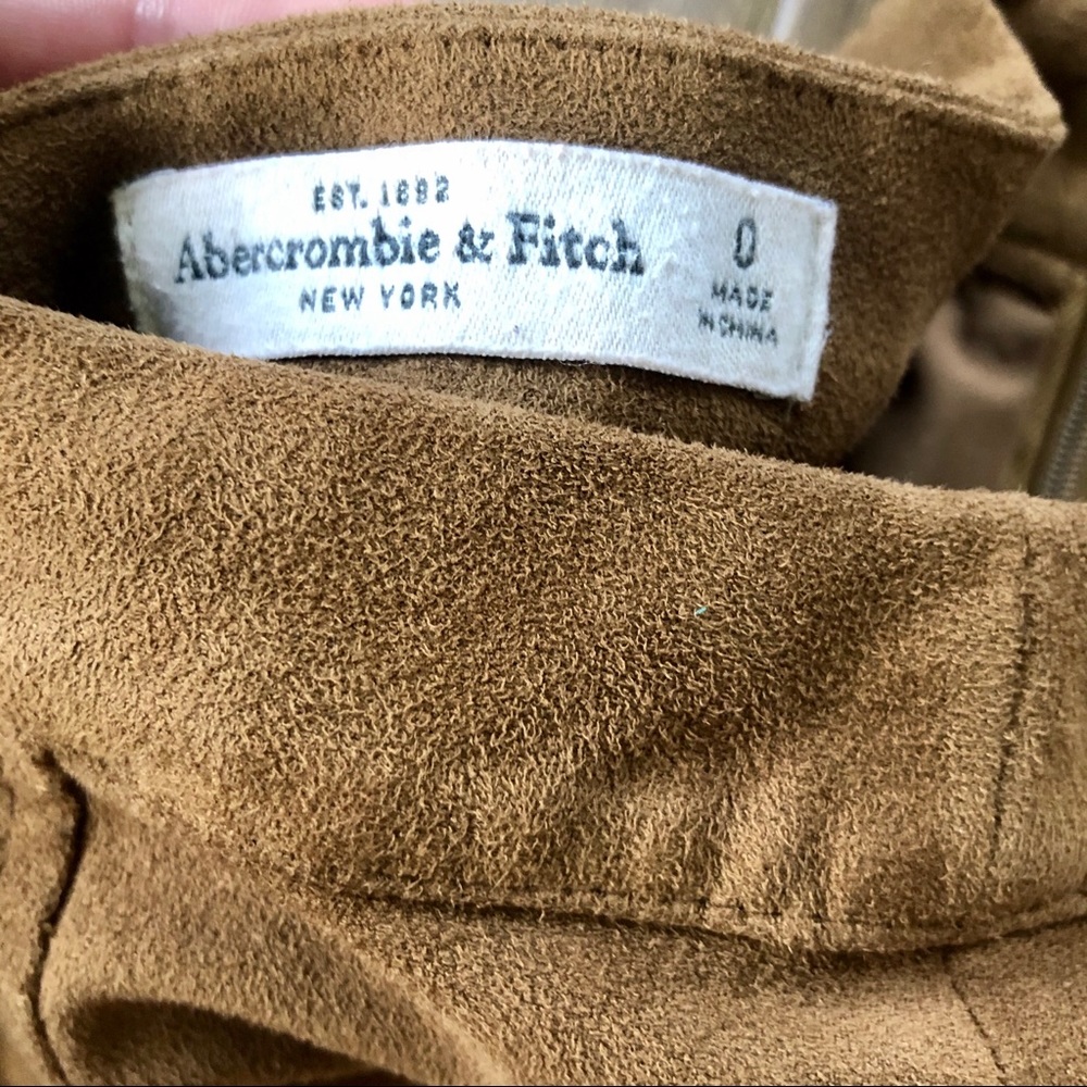 Abercrombie and Fitch skirt - Picture 3 of 4